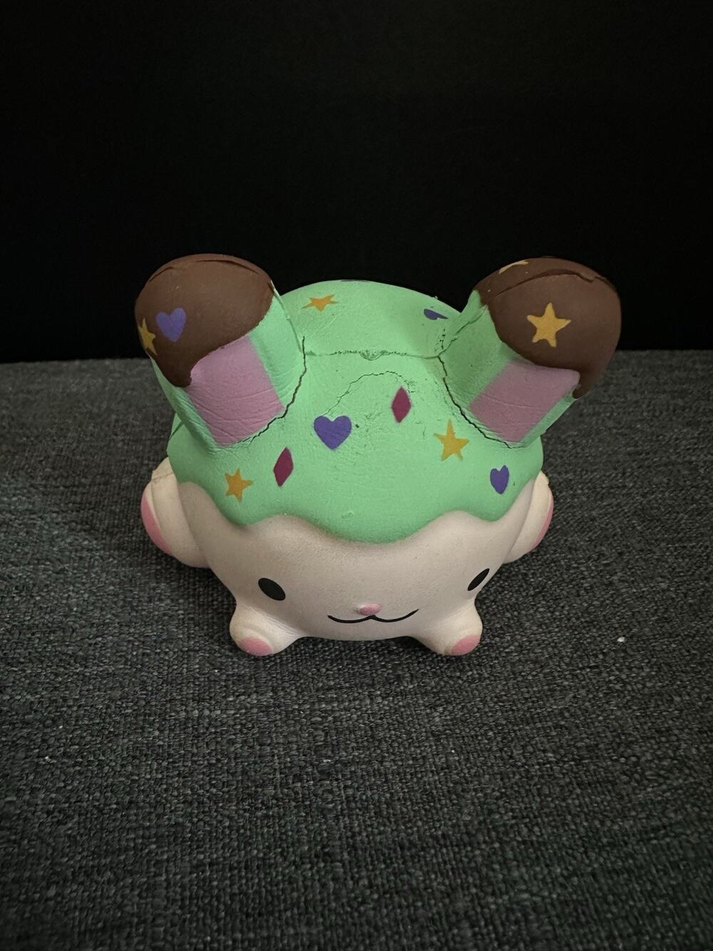 Smooshy Mushy Bitsy Bunny 2018 Green Donut Squishy Foam Toy Redwood Ventures